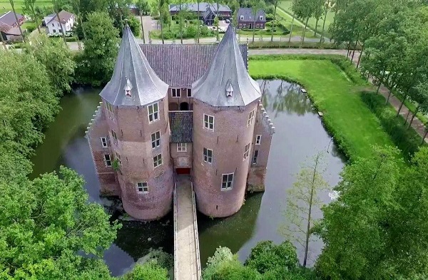 Kasteel Dussen, locatie voor cursus landmeten met GPS